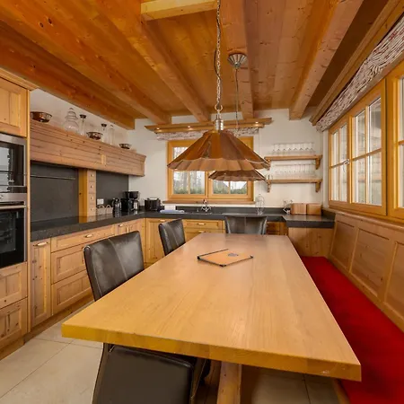 Chalet Avenida Panorama By Alpin