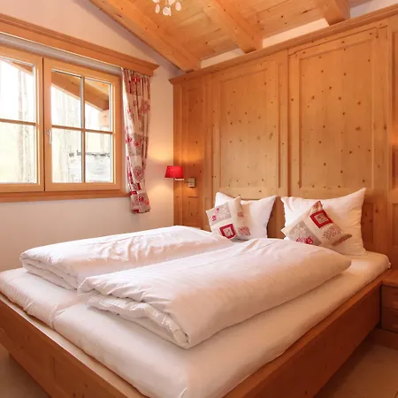 阿尔平阿维尼达全景公寓 皮森多夫