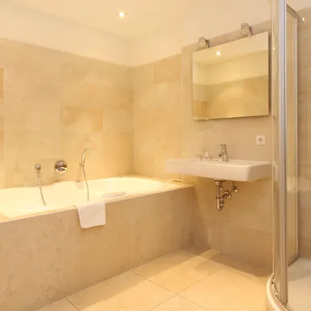 阿尔平阿维尼达全景公寓 木屋